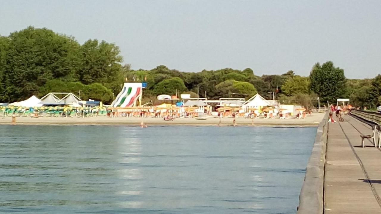 Mare Pineta Apartment Лидо ди Волано Екстериор снимка